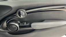 MINI Hatchback 135kW Cooper S Level 3 33kWh 3dr Auto Electric Hatchback